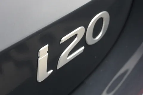 DE73YKH Hyundai i20 1.0T GDi Premium 5dr DCT Thumbnail #7