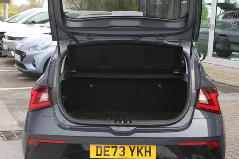 DE73YKH Hyundai i20 1.0T GDi Premium 5dr DCT Thumbnail #8