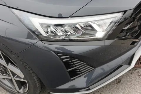 DE73YKH Hyundai i20 1.0T GDi Premium 5dr DCT Thumbnail #11