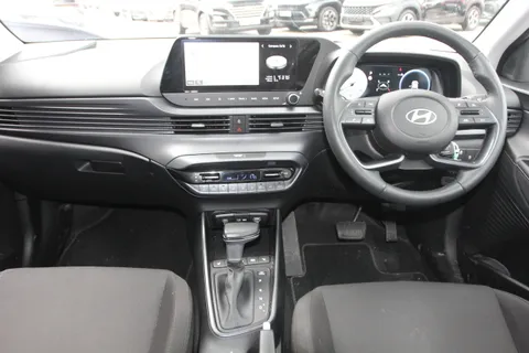 DE73YKH Hyundai i20 1.0T GDi Premium 5dr DCT Thumbnail #16