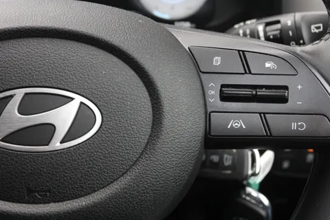 DE73YKH Hyundai i20 1.0T GDi Premium 5dr DCT Thumbnail #22