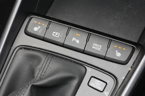 DE73YKH Hyundai i20 1.0T GDi Premium 5dr DCT Thumbnail #26