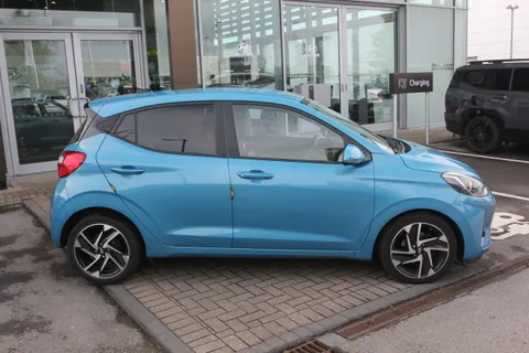 DG20KYE Hyundai i10 1.2 MPi Premium 5dr Thumbnail #3