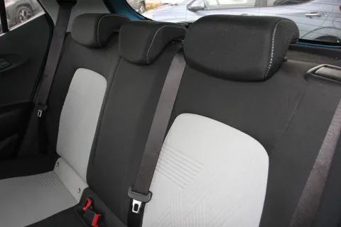 DG20KYE Hyundai i10 1.2 MPi Premium 5dr Thumbnail #9