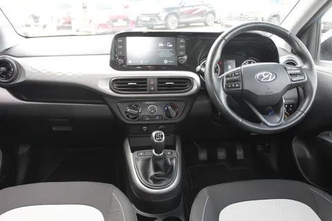 DG20KYE Hyundai i10 1.2 MPi Premium 5dr Thumbnail #10