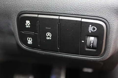 DG23NBJ Hyundai i20 1.0T GDi 48V MHD 120 N Line 5dr Thumbnail #19