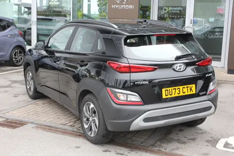 DU73CTK Hyundai Kona 1.6 GDi Hybrid SE Connect 5dr DCT Thumbnail #3
