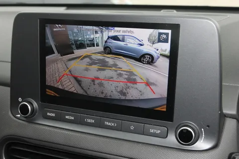 DU73CTK Hyundai Kona 1.6 GDi Hybrid SE Connect 5dr DCT Thumbnail #28