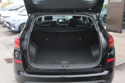 RF19HTK Hyundai Tucson 1.6 GDi Premium 5dr 2WD Thumbnail #7