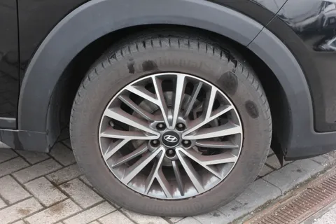 RF19HTK Hyundai Tucson 1.6 GDi Premium 5dr 2WD Thumbnail #8