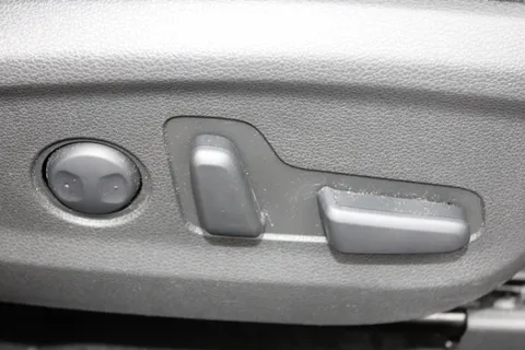 RF19HTK Hyundai Tucson 1.6 GDi Premium 5dr 2WD Thumbnail #20