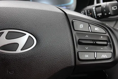 EN25AHL Hyundai i10 1.0 [63] Premium 5dr Auto [Nav] Thumbnail #20