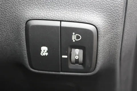 ML26HDZ Hyundai i10 1.0 [63] Advance 5dr Auto [Nav] Thumbnail #17