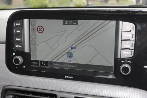 MT26KVH Hyundai i10 1.0 [63] Advance 5dr Auto [Nav] Thumbnail #26