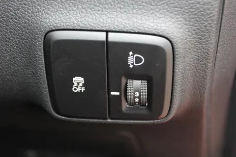 MT26OKH Hyundai i10 1.0 [63] Advance 5dr Auto [Nav] Thumbnail #17