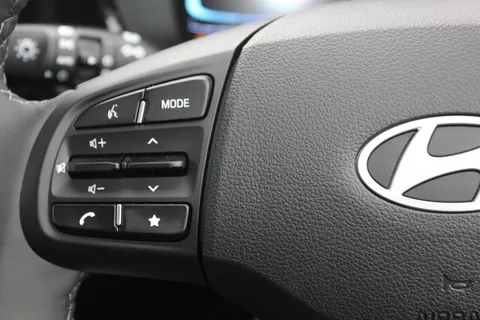 MW75EHF Hyundai i10 1.0 [63] Advance 5dr Auto [Nav] Thumbnail #19