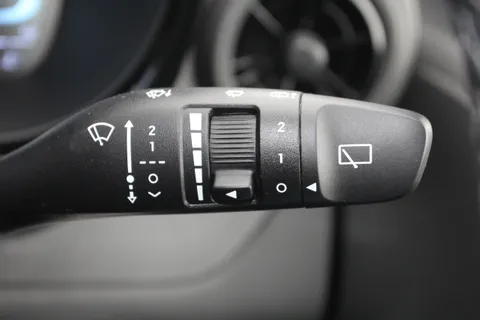 MV26WTU Hyundai i10 1.0 [63] Advance 5dr Auto [Nav] Thumbnail #22