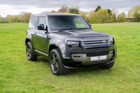 HN25ABK Land Rover Defender 3.0 D250 Hard Top X-Dynamic SE Auto Thumbnail #2