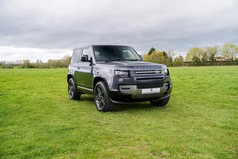 HN25ABK Land Rover Defender 3.0 D250 Hard Top X-Dynamic SE Auto Thumbnail #13