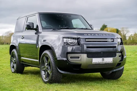 HN25ABK Land Rover Defender 3.0 D250 Hard Top X-Dynamic SE Auto Thumbnail #15