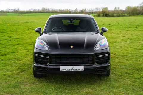 YT68VKH Porsche Cayenne Turbo 5dr Tiptronic S Thumbnail #4