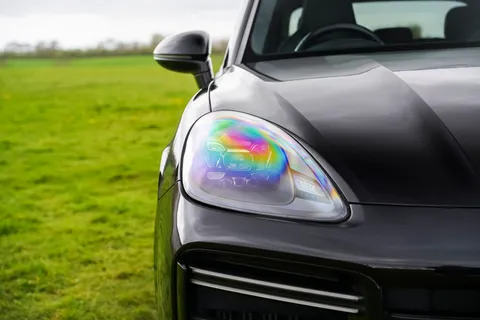 YT68VKH Porsche Cayenne Turbo 5dr Tiptronic S Thumbnail #5