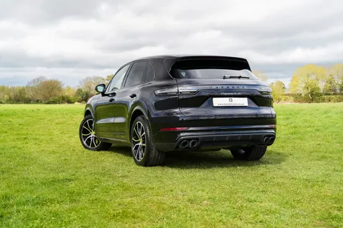 YT68VKH Porsche Cayenne Turbo 5dr Tiptronic S Thumbnail #12