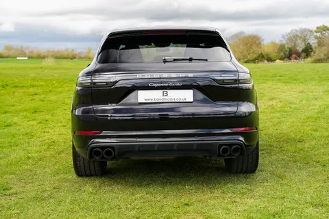 YT68VKH Porsche Cayenne Turbo 5dr Tiptronic S Thumbnail #20