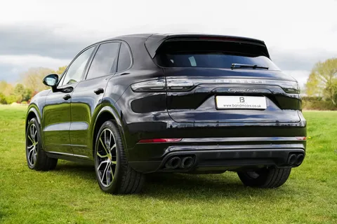 YT68VKH Porsche Cayenne Turbo 5dr Tiptronic S Thumbnail #31