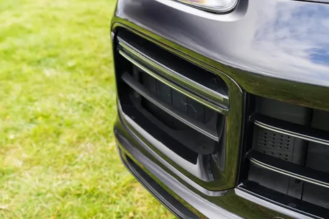 YT68VKH Porsche Cayenne Turbo 5dr Tiptronic S Thumbnail #43