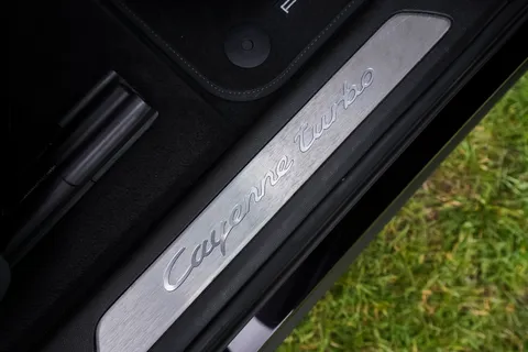 YT68VKH Porsche Cayenne Turbo 5dr Tiptronic S Thumbnail #65