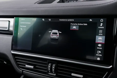 YT68VKH Porsche Cayenne Turbo 5dr Tiptronic S Thumbnail #75