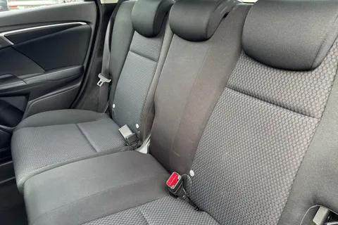 8 of 36 for Honda Jazz 1.3 i-VTEC SE Navi 5dr