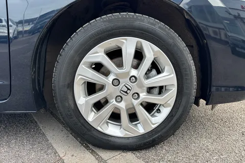 9 of 36 for Honda Jazz 1.3 i-VTEC SE Navi 5dr