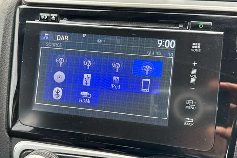 16 of 36 for Honda Jazz 1.3 i-VTEC SE Navi 5dr