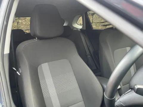 EA25YSH Hyundai i20 1.0T GDi Premium 5dr DCT Thumbnail #10