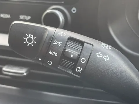 EA25YSH Hyundai i20 1.0T GDi Premium 5dr DCT Thumbnail #17