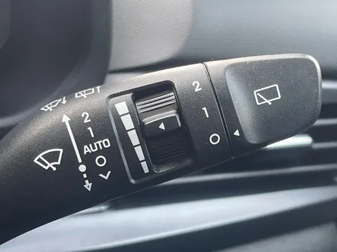 EA25YSH Hyundai i20 1.0T GDi Premium 5dr DCT Thumbnail #19