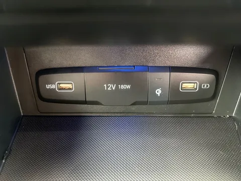 DX71XTG Hyundai Tucson 1.6 TGDi Hybrid 230 Ultimate 5dr 2WD Auto Thumbnail #18