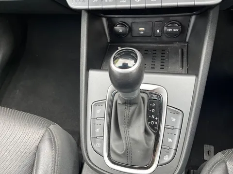GF72AEK Hyundai Kona 1.6 GDi Hybrid Ultimate 5dr DCT Thumbnail #24