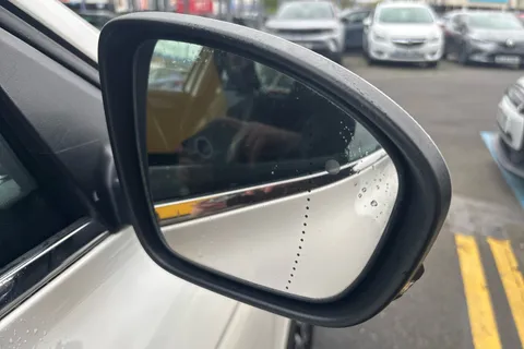 BJ22YFX Renault ARKANA 1.3 TCe Mild Hybrid 140 S Edition 5dr EDC Thumbnail #33