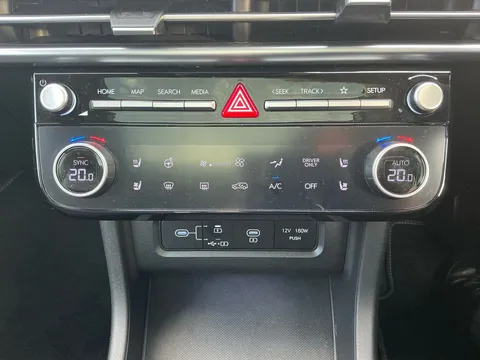 MA74UHP Hyundai Tucson 1.6T Hybrid Ultimate 5dr Auto Thumbnail #25