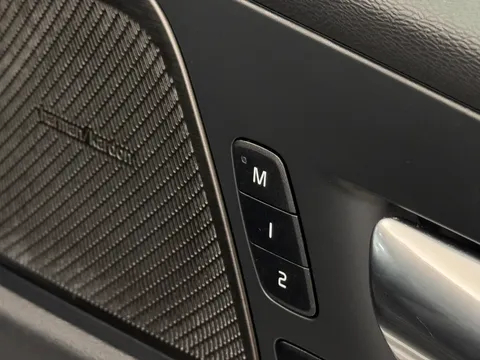 CJ23WZR Volvo XC60 2.0 B4D Plus Dark 5dr AWD Geartronic Thumbnail #23