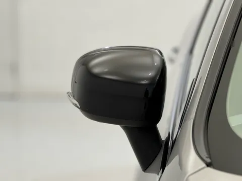 CJ23WZR Volvo XC60 2.0 B4D Plus Dark 5dr AWD Geartronic Thumbnail #34