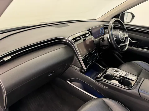 DP22TNJ Hyundai Tucson 1.6 TGDi Hybrid 230 Ultimate 5dr 2WD Auto Thumbnail #14