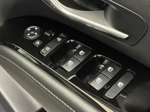 DP22TNJ Hyundai Tucson 1.6 TGDi Hybrid 230 Ultimate 5dr 2WD Auto Thumbnail #20