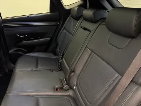DP22TOU Hyundai Tucson 1.6 TGDi Hybrid 230 Ultimate 5dr 2WD Auto Thumbnail #13