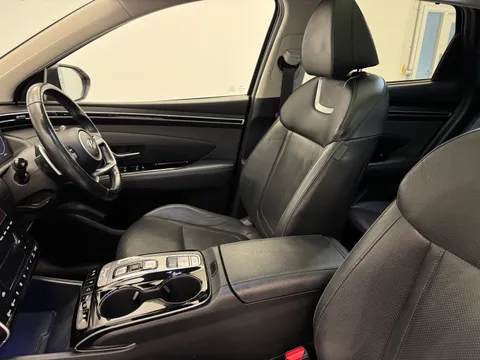 DP22TOU Hyundai Tucson 1.6 TGDi Hybrid 230 Ultimate 5dr 2WD Auto Thumbnail #18