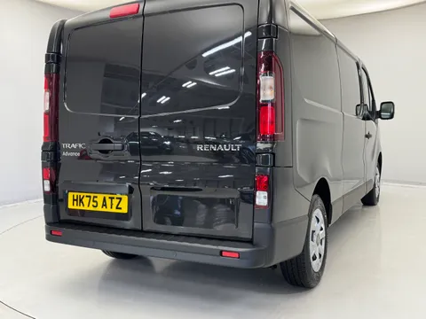 HK75ATZ Renault Trafic LL30 Blue dCi 130 Advance [Safety] Van Thumbnail #5
