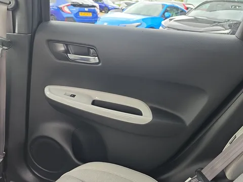DF71HDL Honda Jazz 1.5 i-MMD Hybrid EX 5dr eCVT Thumbnail #18